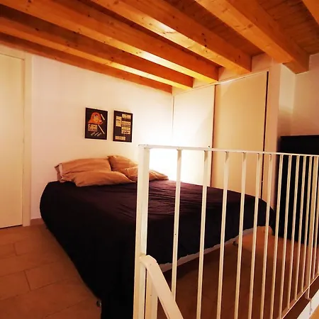 Apartamento Piazzetta Santa Barbara *