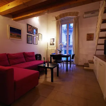 Apartamento Piazzetta Santa Barbara *