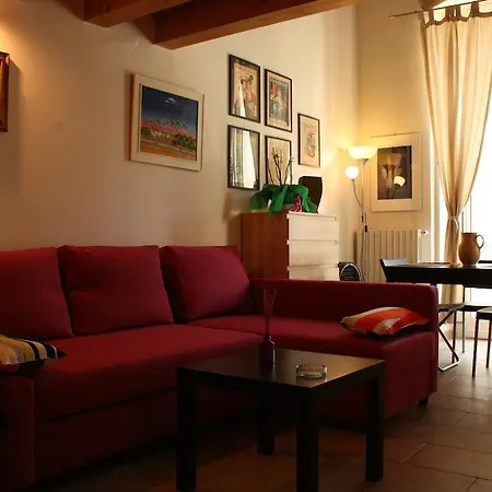 Piazzetta Santa Barbara Apartamento *